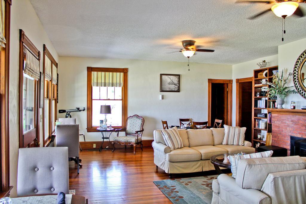 Night Swan Intracoastal Bed & Breakfast New Smyrna Beach Exterior photo
