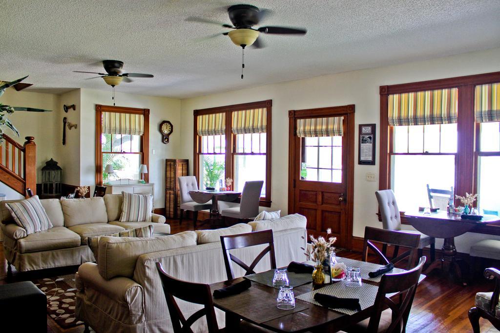 Night Swan Intracoastal Bed & Breakfast New Smyrna Beach Exterior photo