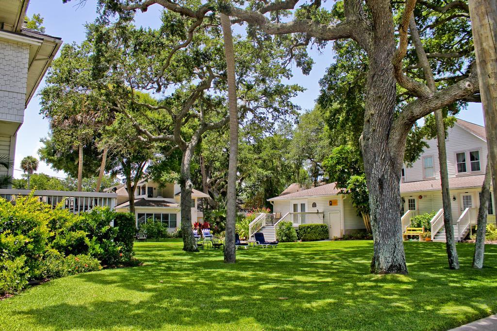 Night Swan Intracoastal Bed & Breakfast New Smyrna Beach Exterior photo
