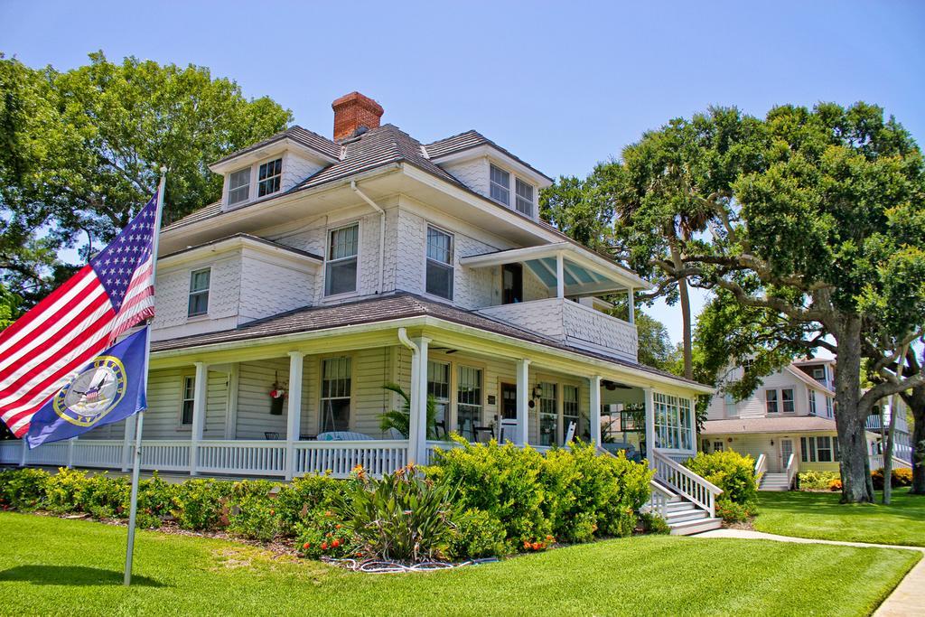 Night Swan Intracoastal Bed & Breakfast New Smyrna Beach Exterior photo